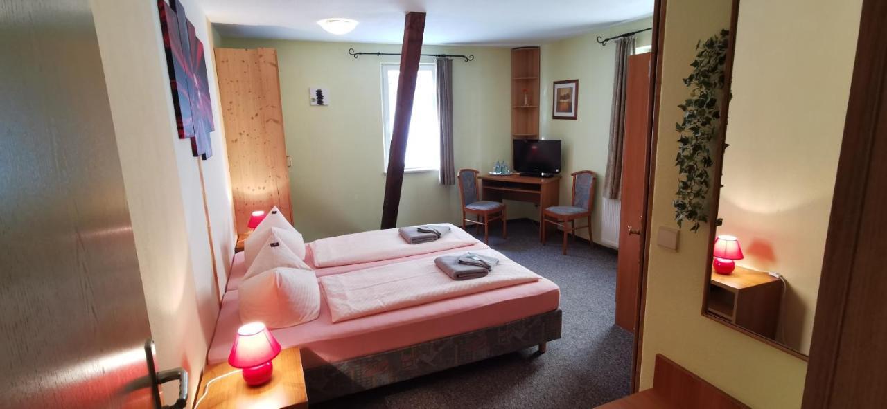 Pension Thuringer Hof Цигенрюк Экстерьер фото